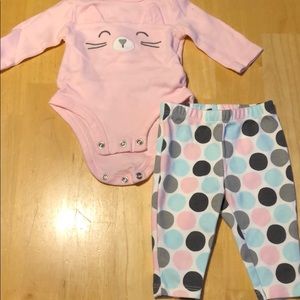 Newborn outfit